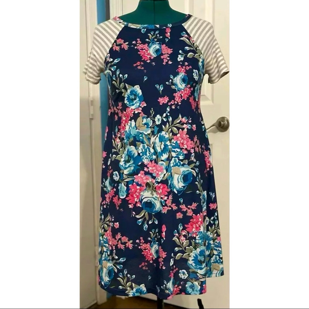 womens floral t shirt dress striped short sleeve a line shift dress Size Large - Picture 4 of 7
